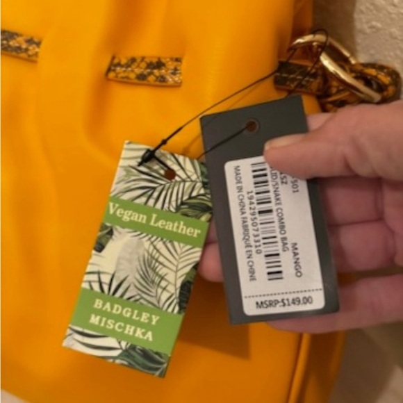 Badgley Mischka Yellow Tote With Snake Skin Print Detail MSRP $149 - Picture 4 of 6